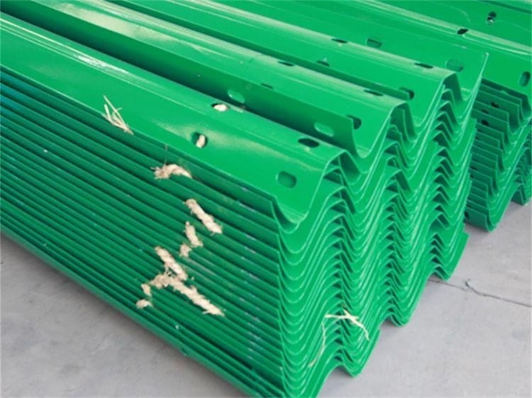 波形護(hù)欄板